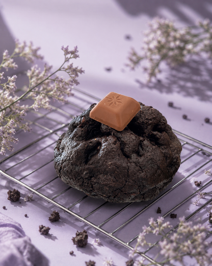Lava Cookie — Für alle, die Schokolade ernst nehmen.