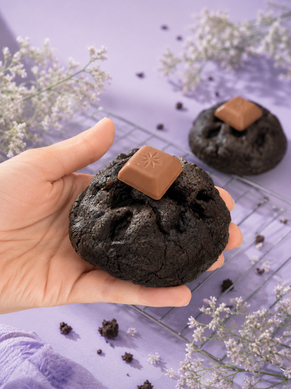 Lava Cookie — Für alle, die Schokolade ernst nehmen.